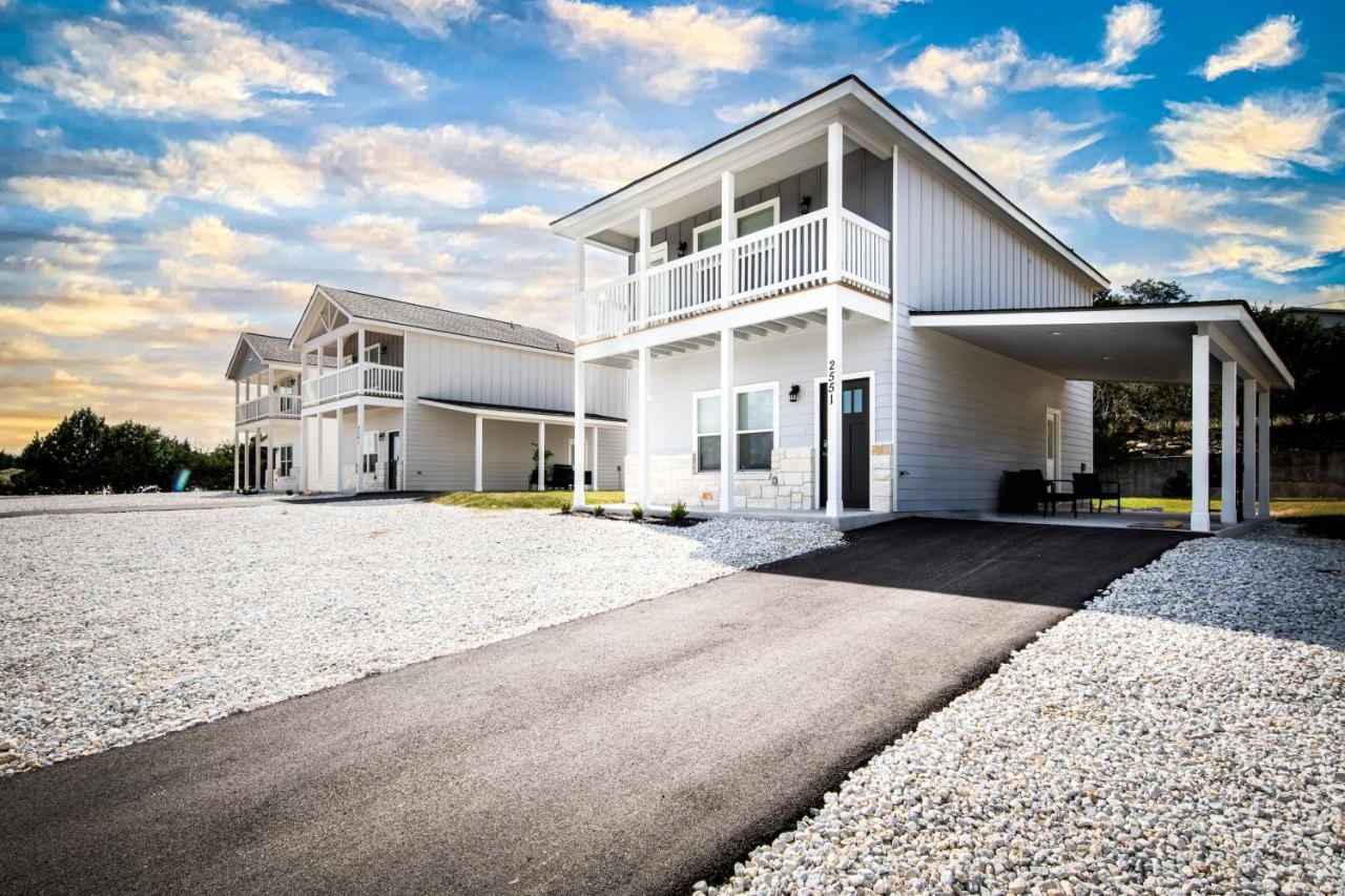 Lakeshore Retreat Canyon Lake Exterior photo