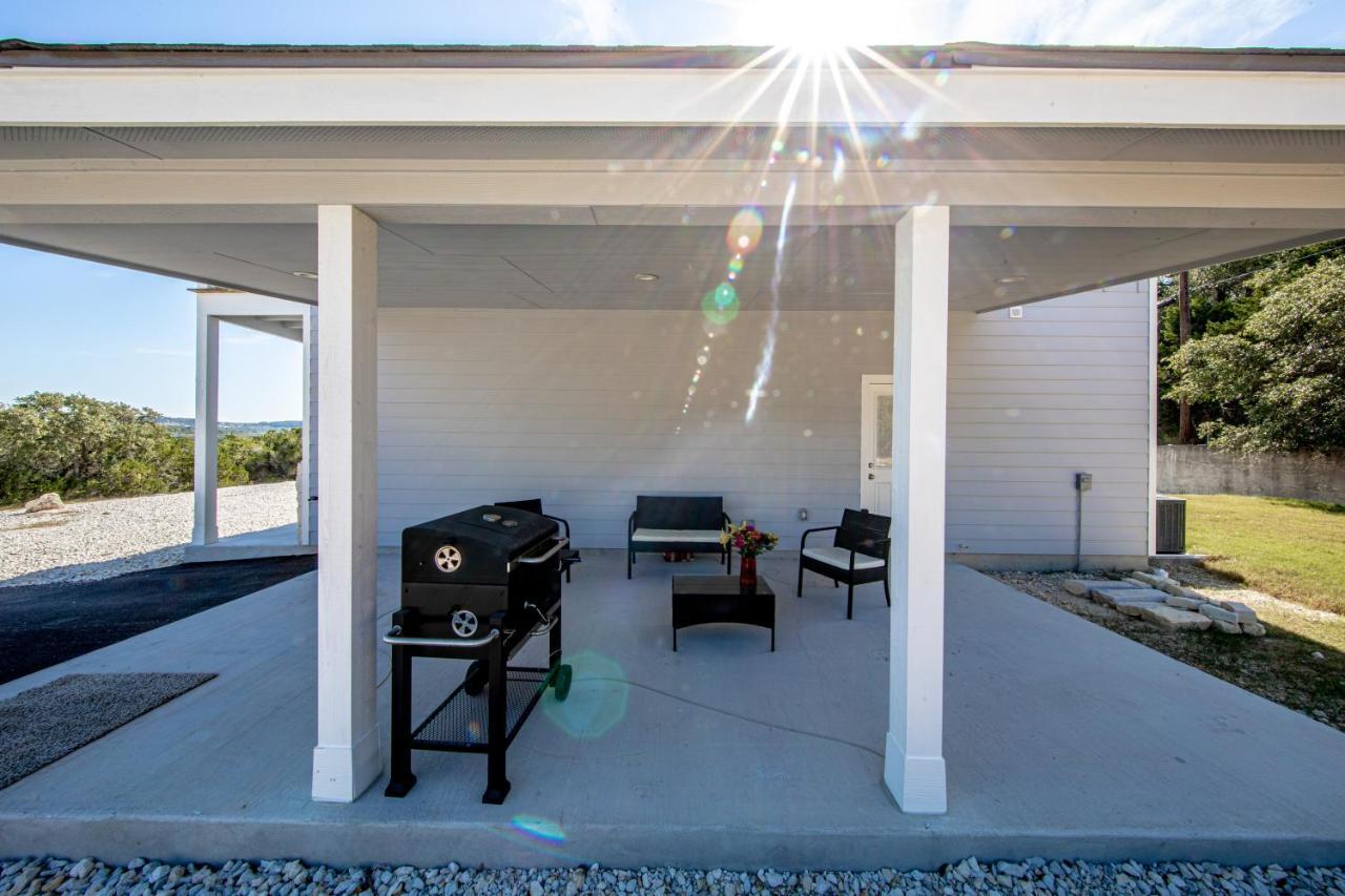 Lakeshore Retreat Canyon Lake Exterior photo