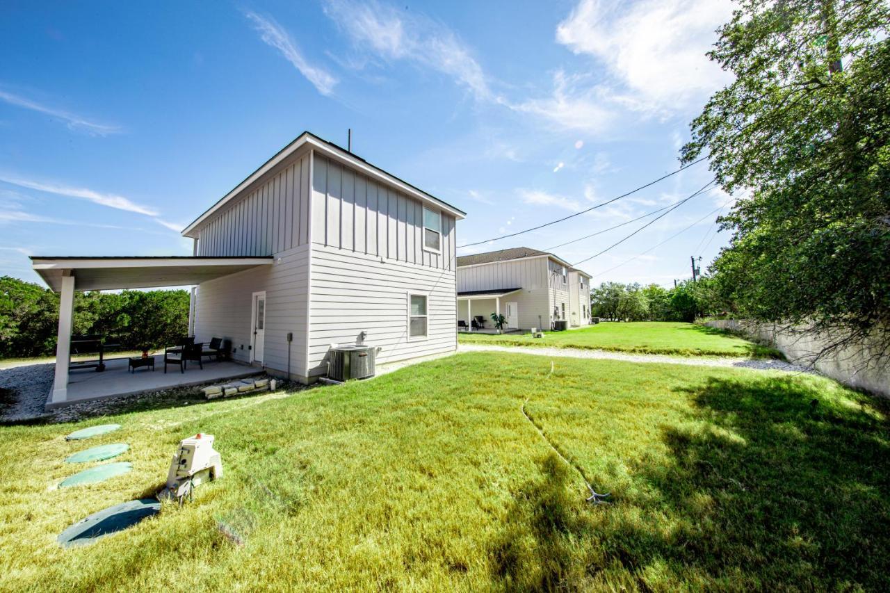 Lakeshore Retreat Canyon Lake Exterior photo